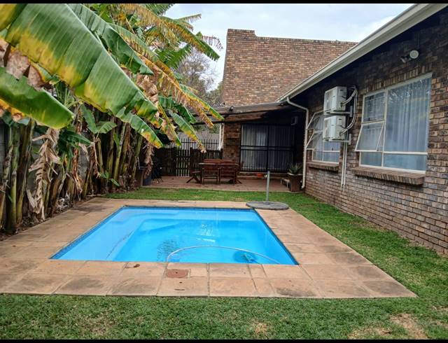 3 BEDROOM HOUSE FOR SALE IN BO-DORP